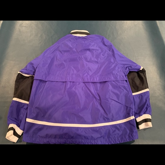 Men’s small Vintage Nike Windbreaker - Picture 2 of 3
